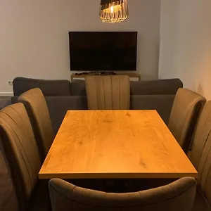 Tri-city Apartament